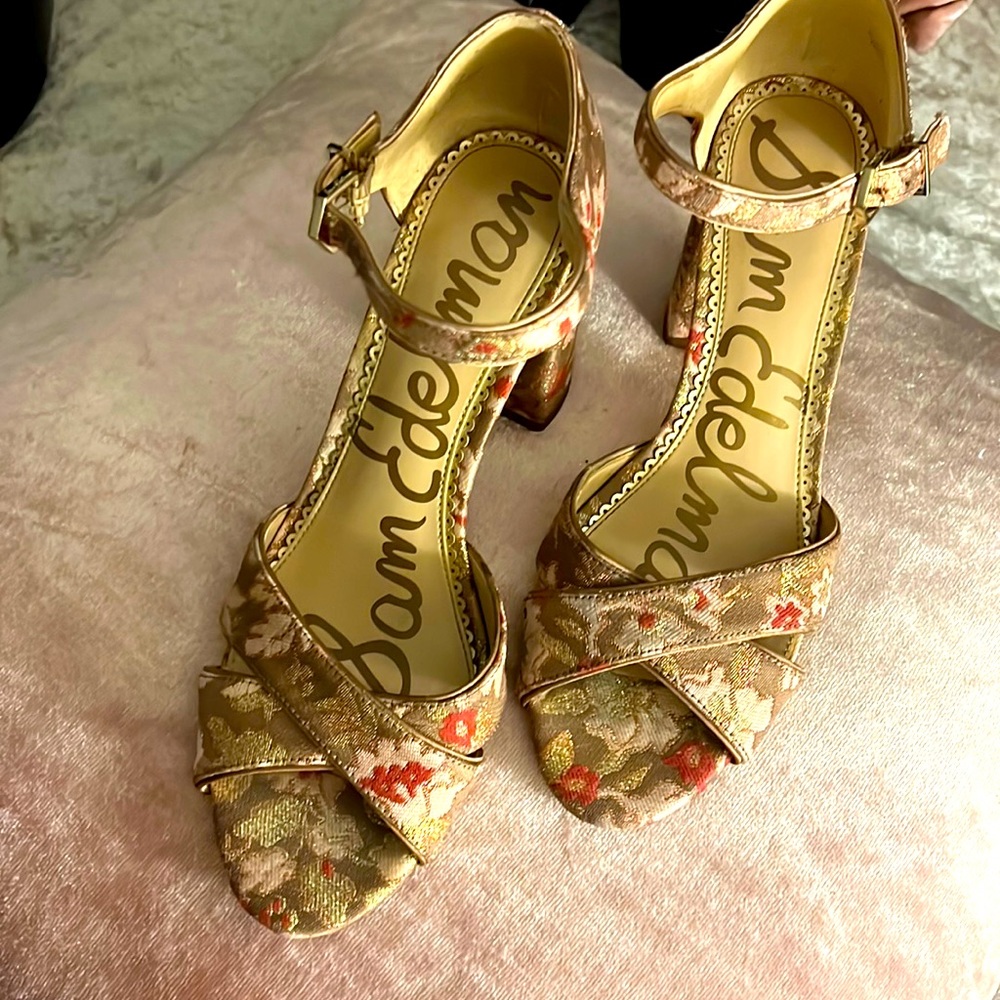 Sam Edelman floral strappy sandals 3 inch block heel